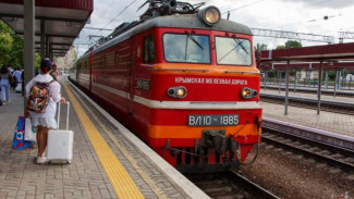 ВСУ обстреляли поезд с продуктами из Крыма