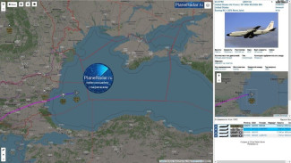 Американский самолет-разведчик "дежурит" в Черном море 