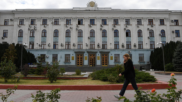 Власти Крыма прокомментировали изменения тарифа МТС без предупреждения