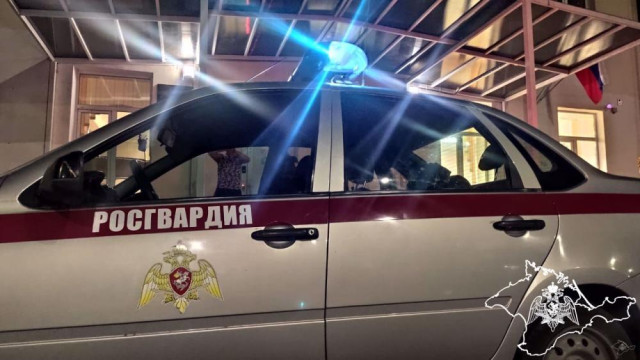 В Севастополе 50-летний рецидивист ударил ножом родного сына