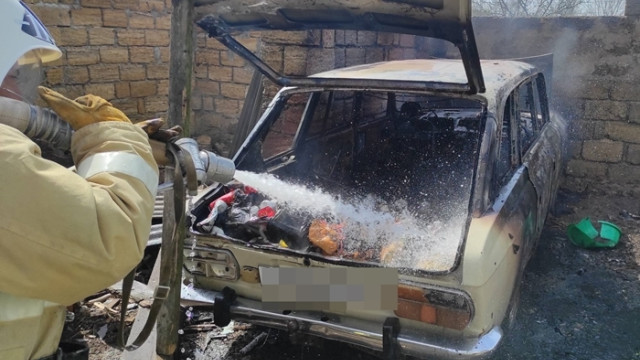 Автомобиль сгорел дотла в Раздольненском районе