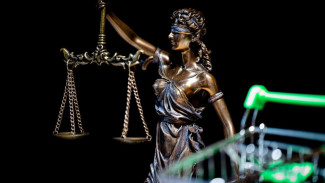 В Симферополе двоих сотрудников ГИБДД осудили за взятки