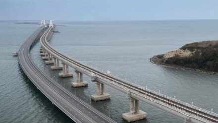 У Крымского моста собралась очередь из машин