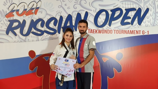 Крымская тхэквондистка стала двукратным призером международного турнира