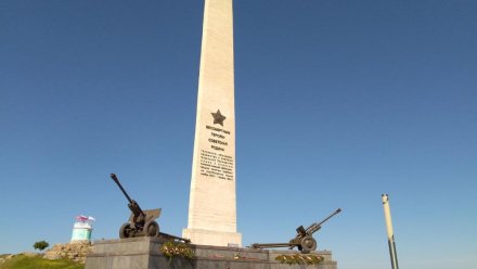 Обелиск Славы на горе Митридат в Керчи — первый памятник Великой Отечественной войны в СССР