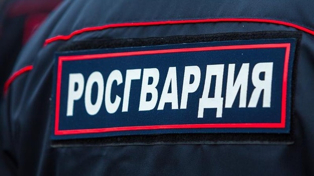На АЗС в Севастополе задержали дебошира