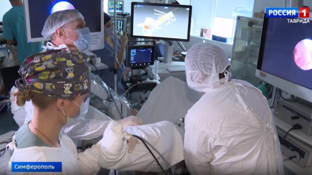 Навигатор для хирурга: в Крыму прошла первая урологическая операция с применением фьюжин-технологии