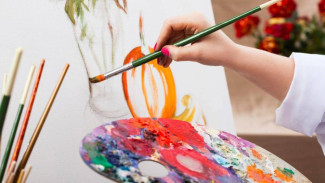 В галерее Крымского ТЮЗа открылась персональная выставка 