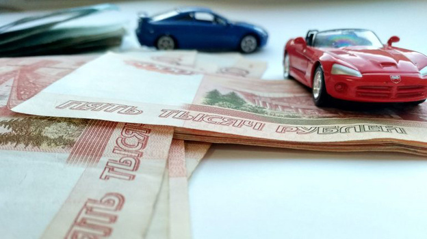Крым возглавил рейтинг регионов, где чаще всего за авто расплачиваются наличными