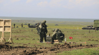 Черноморский флот открыл огонь по танкам «противника»