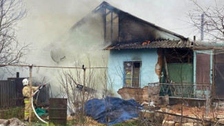В Бахчисарайском районе сгорел дом