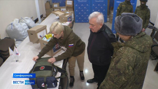 Крупную партию медикаментов отправили из Крыма бойцам СВО