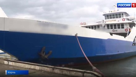 Паромы на линии Крым – Кавказ сделали 100 рейсов под угрозой обстрелов