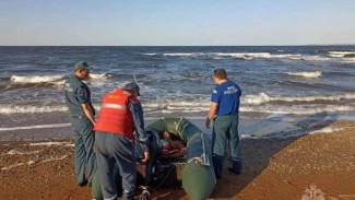 Два человека погибли в шторм в Азовском море