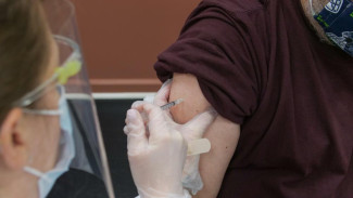 Более 40% работодателей в Крыму организовали вакцинацию от гриппа