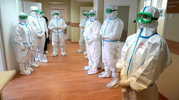 В Крыму с коронавирусом борются более 1 500 медиков