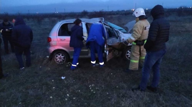 В Кировском районе пассажира зажало в разбитом автомобиле
