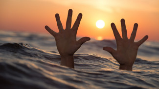 Крымские спасатели дали совет, как не утонуть в море 