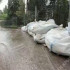 У ворот Воронцовского дворца уменьшился поток воды
