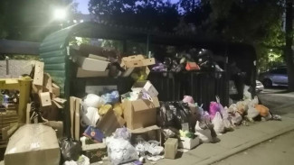 Прокуратура заинтересовалась ситуацией со складированием мусора на одной из улиц Симферополя