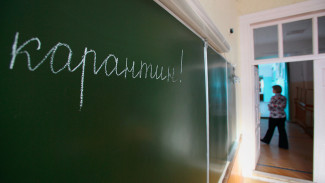В Симферополе из-за вспышки коронавируса закрыли две школы 