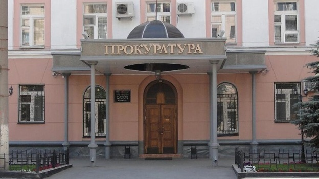Более 100 дворников в Севастополе работали без оформления
