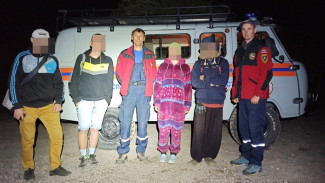 Четверых туристов шесть часов спасали с горы Демерджи