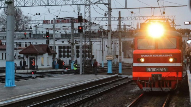Около двух миллионов человек перевезли крымские поезда с начала года