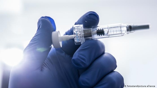 Крым получил первую партию вакцины от COVID-19
