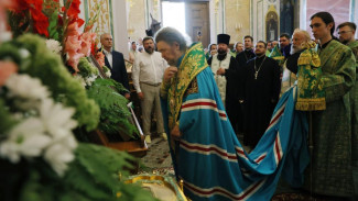 В Крым прибыл ковчег со святыми мощами преподобного Сергия Радонежского