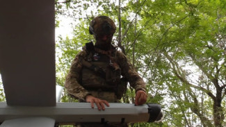 Российские дроноводы уничтожили вражеский пункт управления БпЛА в Херсонской области