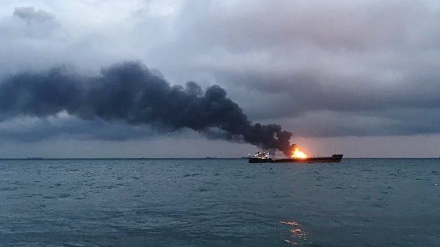 Пожар на судах в Черном море. Как произошло ЧП?