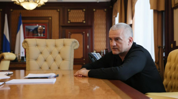 Аксёнов предупредил главу Феодосии об увольнении за бездействие