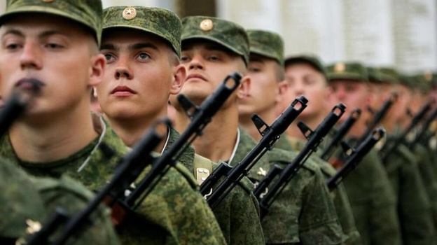 Около 3 тысяч крымчан призовут в армию до конца года