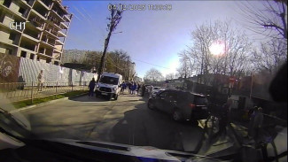 В Симферополе неизвестный напал на водителя скорой помощи