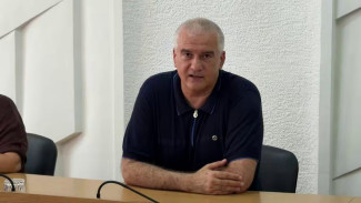 В Крыму с 4 августа стоимость бензина АИ-92 будет не выше 100 рублей за литр