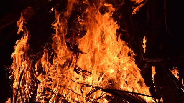 В Севастополе сгорел частный дом 