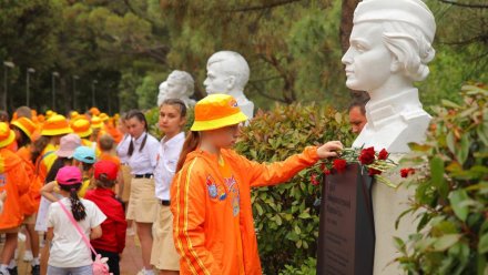 Артековцы присоединились ко Всероссийской минуте молчания и акции «Свеча памяти» в День памяти и скорби