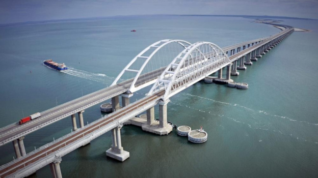 14 января Крымский мост снова закроют на ремонт