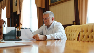 Аксёнов ввёл трехмесячный испытательный срок при назначении чиновников 