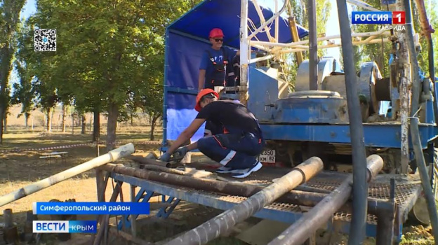 В Прудовом под Симферополем бурят новую скважину: насколько остро стоит вопрос водоснабжения в селе