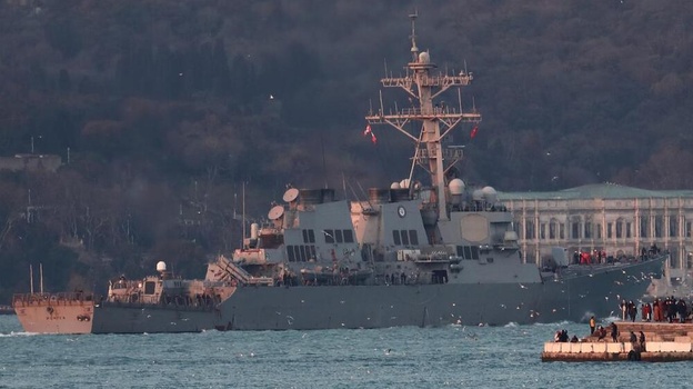 США увеличили число военных кораблей у берегов Крыма