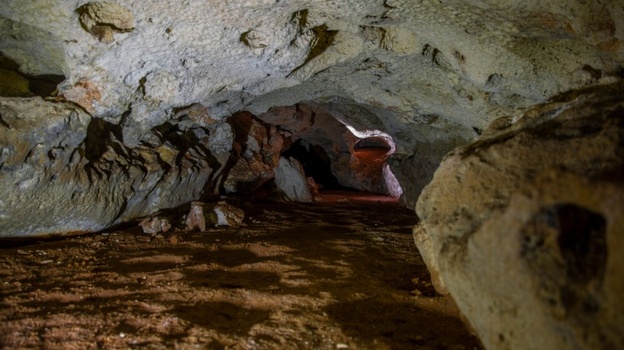 В Крыму назвали число неизученных пещер 
