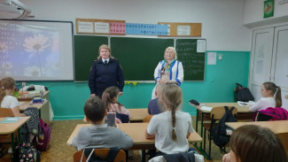 В школах Крыма прошли уроки по профилактике экстремизма