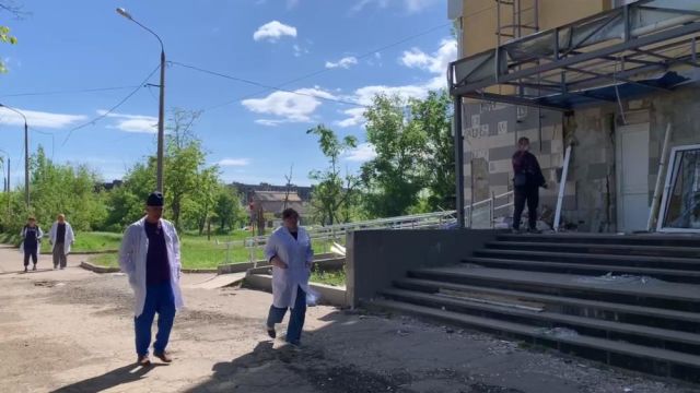 Крымские медики работают в больнице Мариуполя