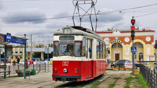 Аксёнов дал 10 дней мэру Евпатории на приведение в порядок трамвайных путей