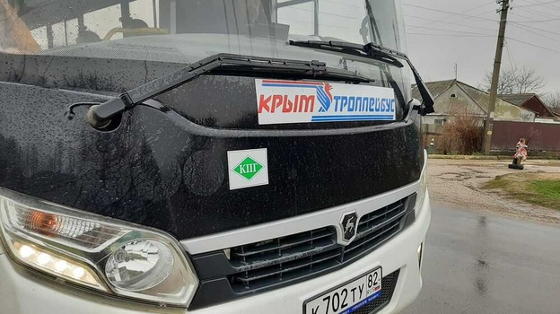 Два новых автобуса вышли на пригородный маршрут в Крыму