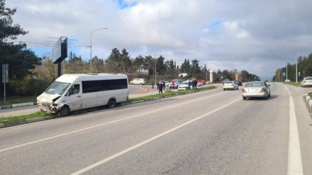 Ребенок и две женщины пострадали в ДТП с автобусом в Севастополе