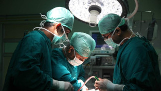 В Симферополе у пациентки удалили опухоль весом 3,5 кг
