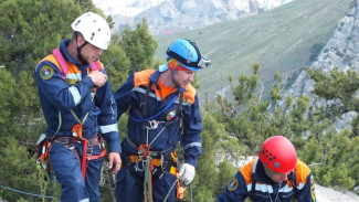 В Большом каньоне Крыма турист сломал ногу